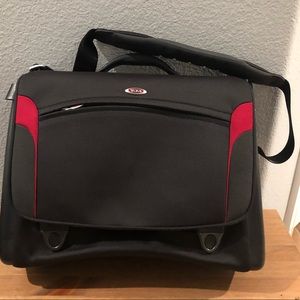 Tumi Ducati Mesgr Bag
